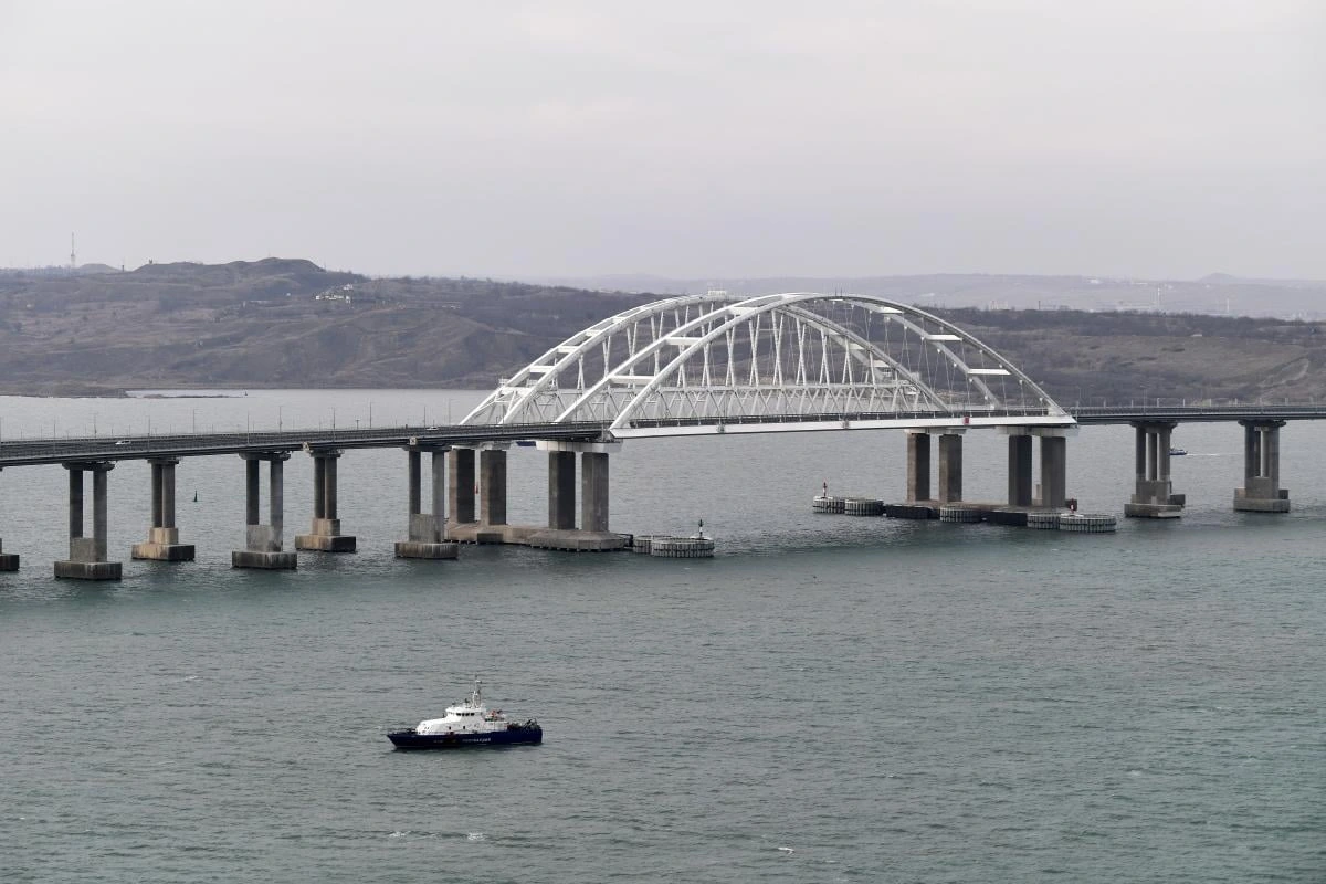СБС заінтригували Мережу коротким повідомленням про Кримський міст
