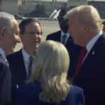 “ХАМАС виконає план роззброєння”: Трамп прибув до Кнесету і зробив заяву про війну в Газі. Фото, відео і всі подробиці