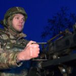 У Миколаєві пролунали вибухи на тлі ракетної атаки